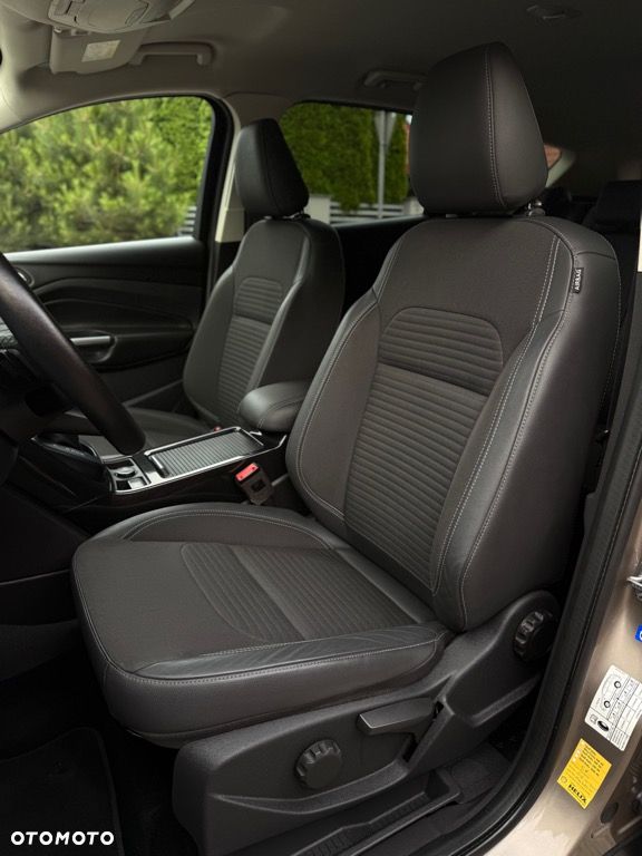 Ford Kuga 2.0 TDCi 4WD Titanium - 7
