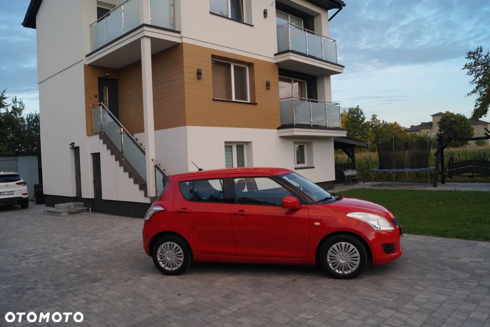 Suzuki Swift - 30
