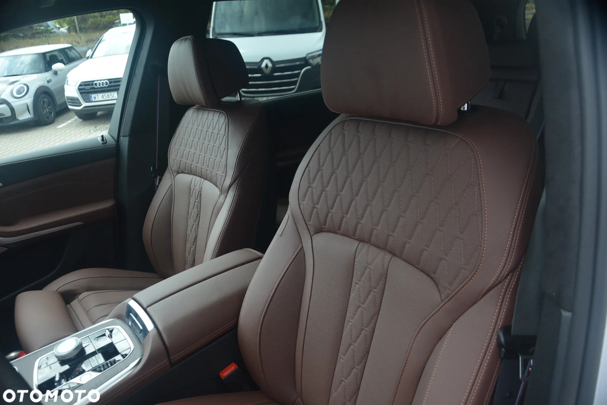 BMW X7 - 11