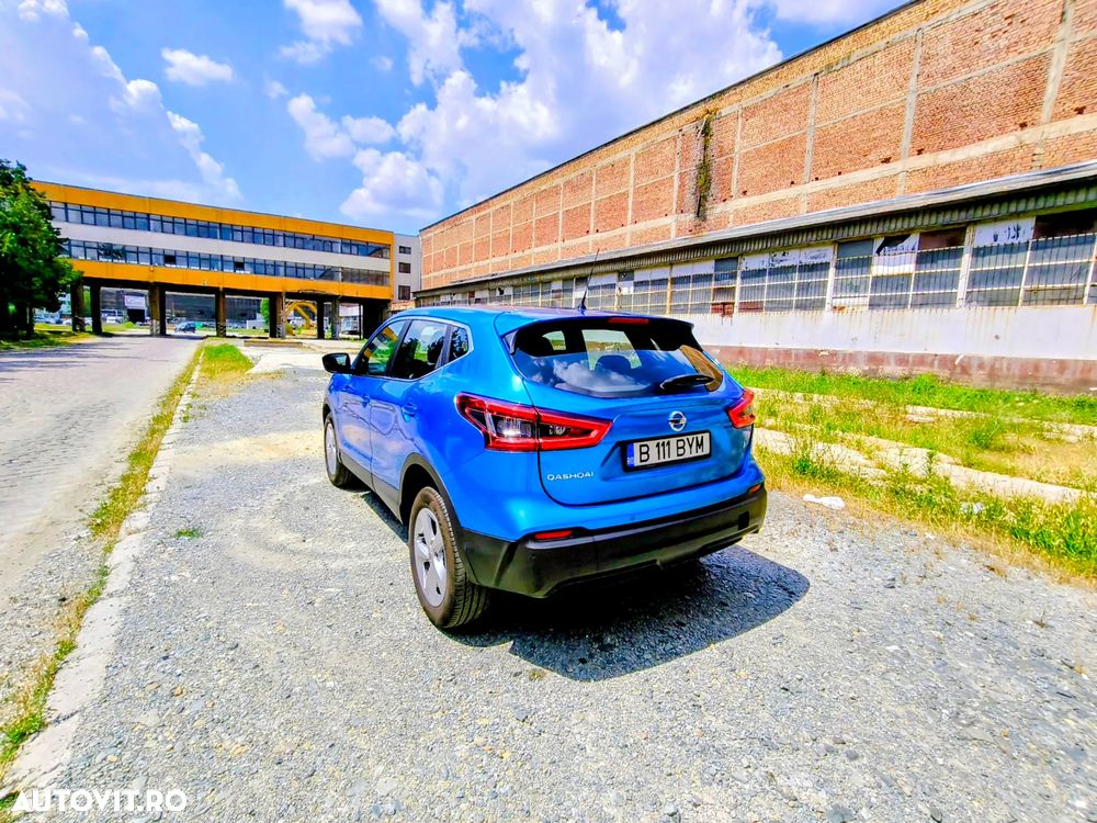 Nissan Qashqai - 2