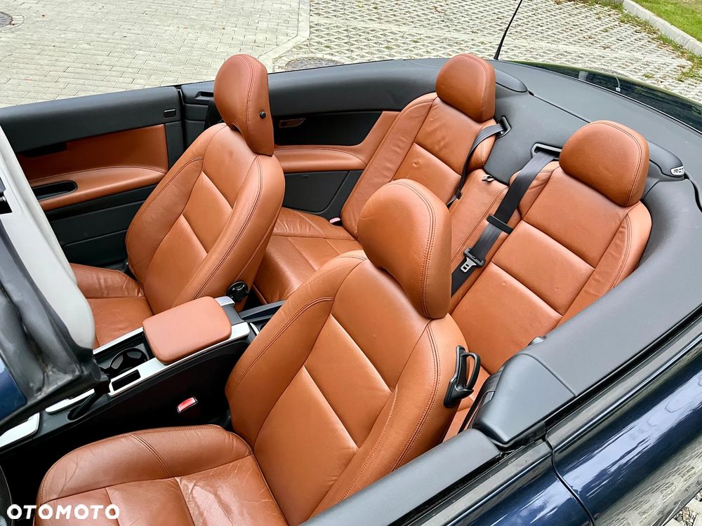 Volvo C70 D3 Momentum - 14