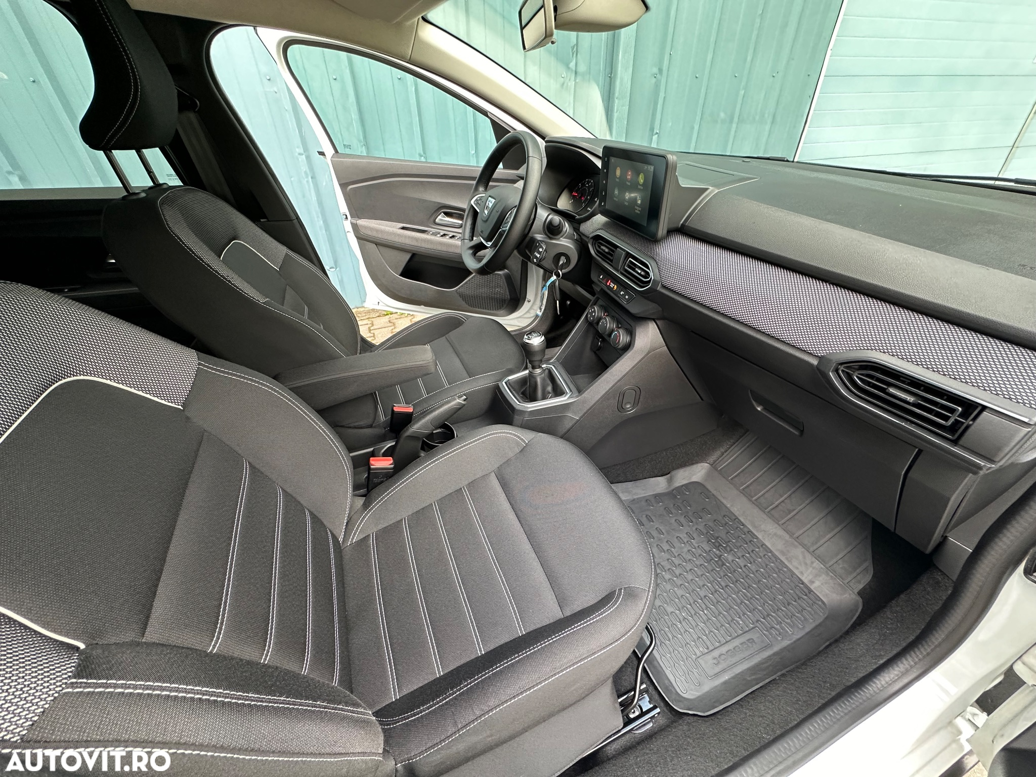 Dacia Jogger 5 locuri TCe 110 Essential - 23