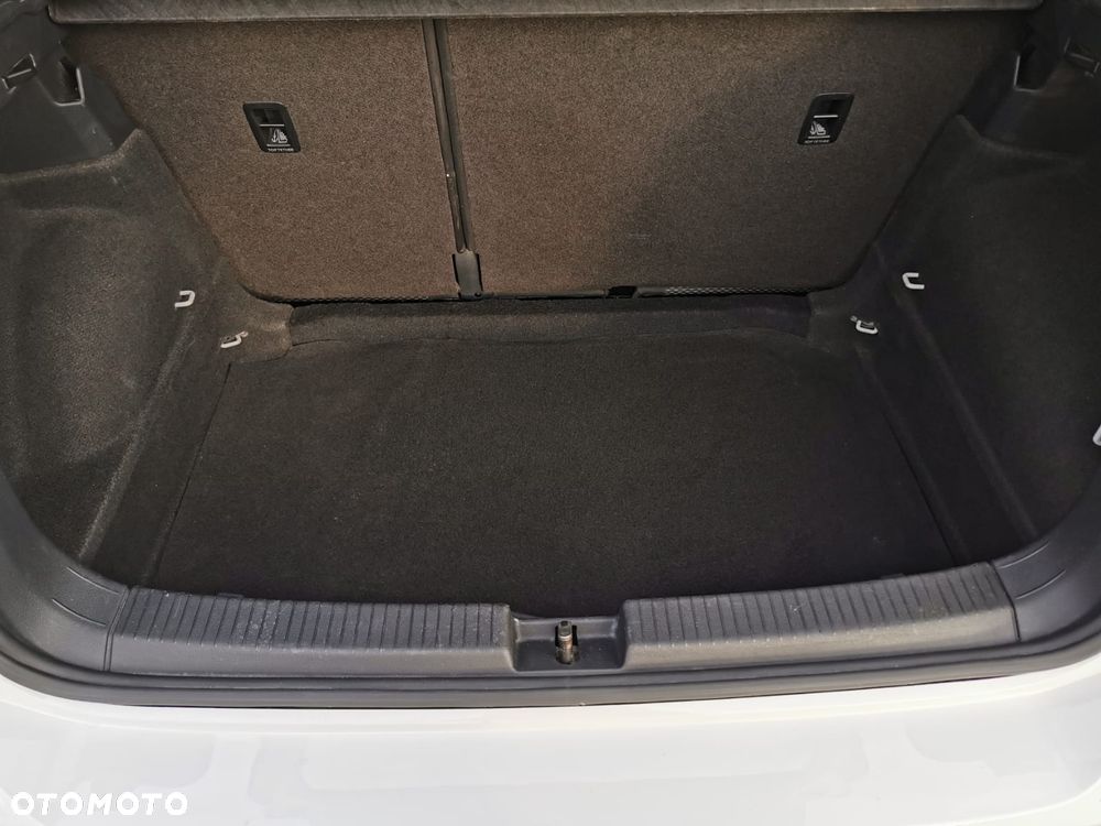 Volkswagen T-Cross 1.0 TSI - 18