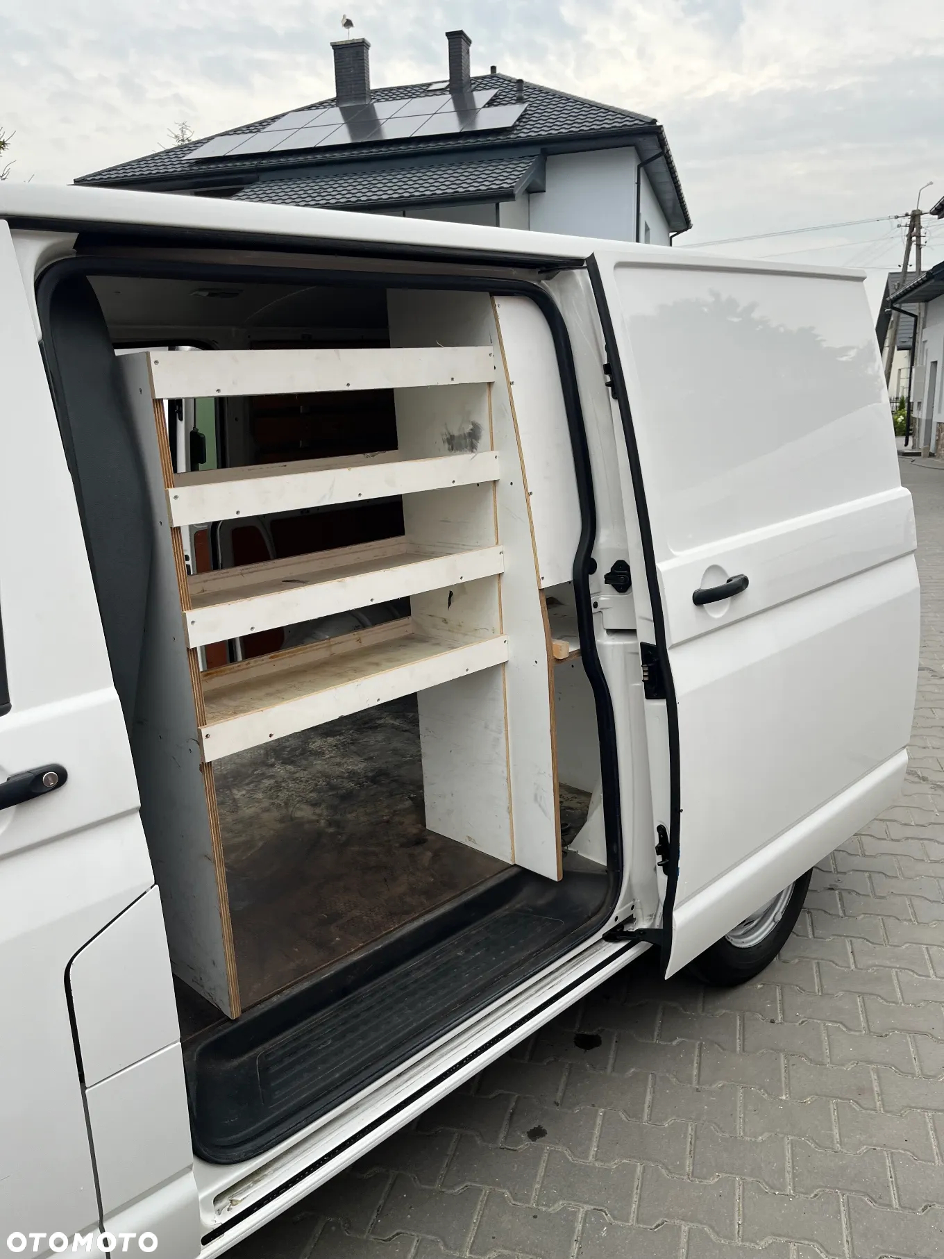 Volkswagen Transporter - 12