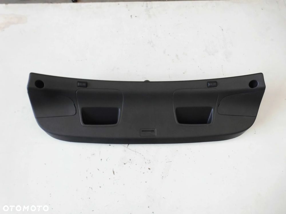 OSŁONA TAPICERKA KLAPY TYLNEJ BAGAŻNIKA HYUNDAI I20 II LIFT HATCHBACK - 1