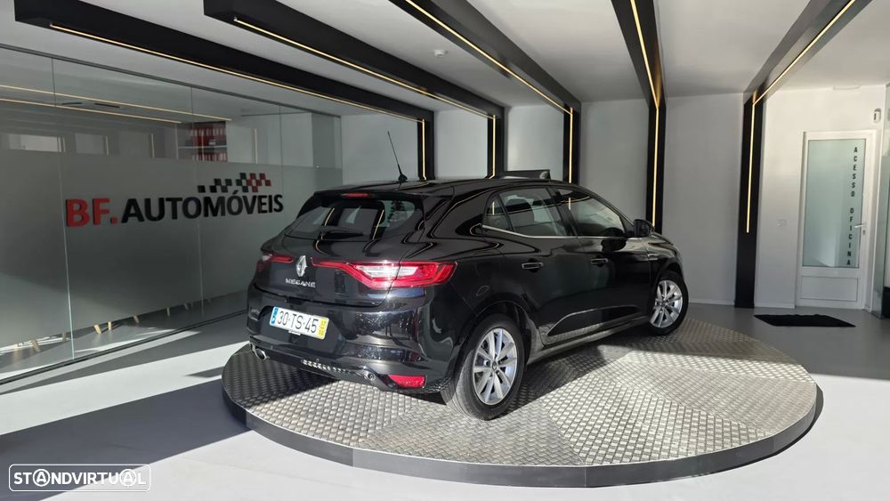 Renault Mégane 1.5 dCi Dynamique S SS - 4