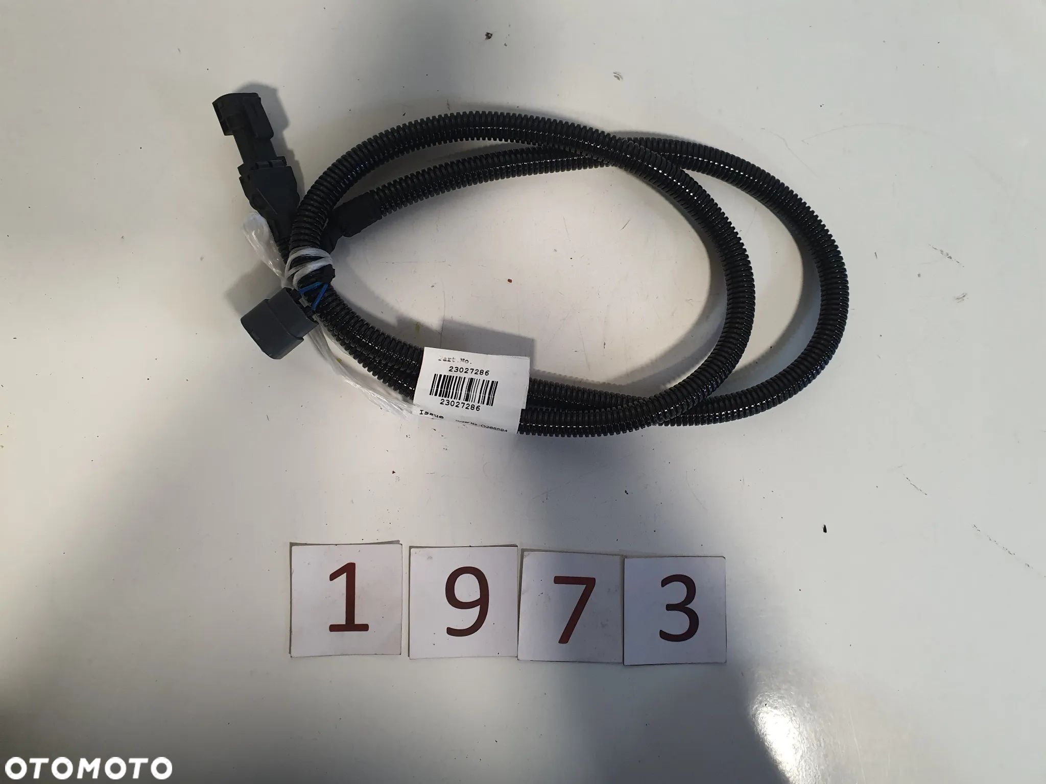Przewód elektryczny Volvo 23027286 - 1