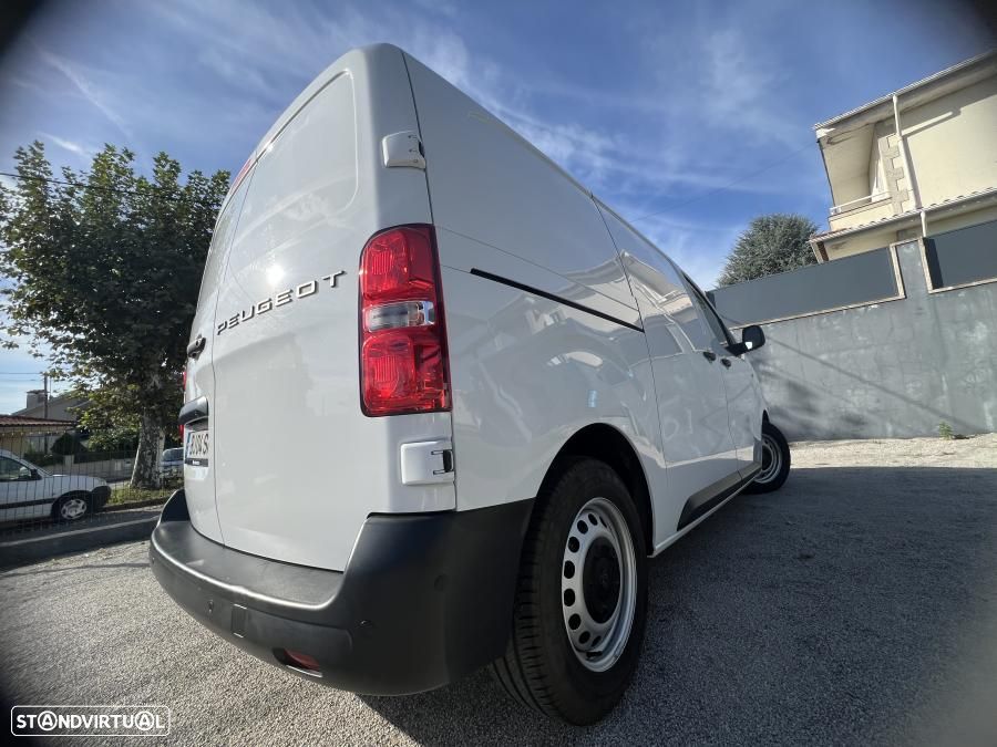 Peugeot e-Expert Cargo M 75KWH - 13