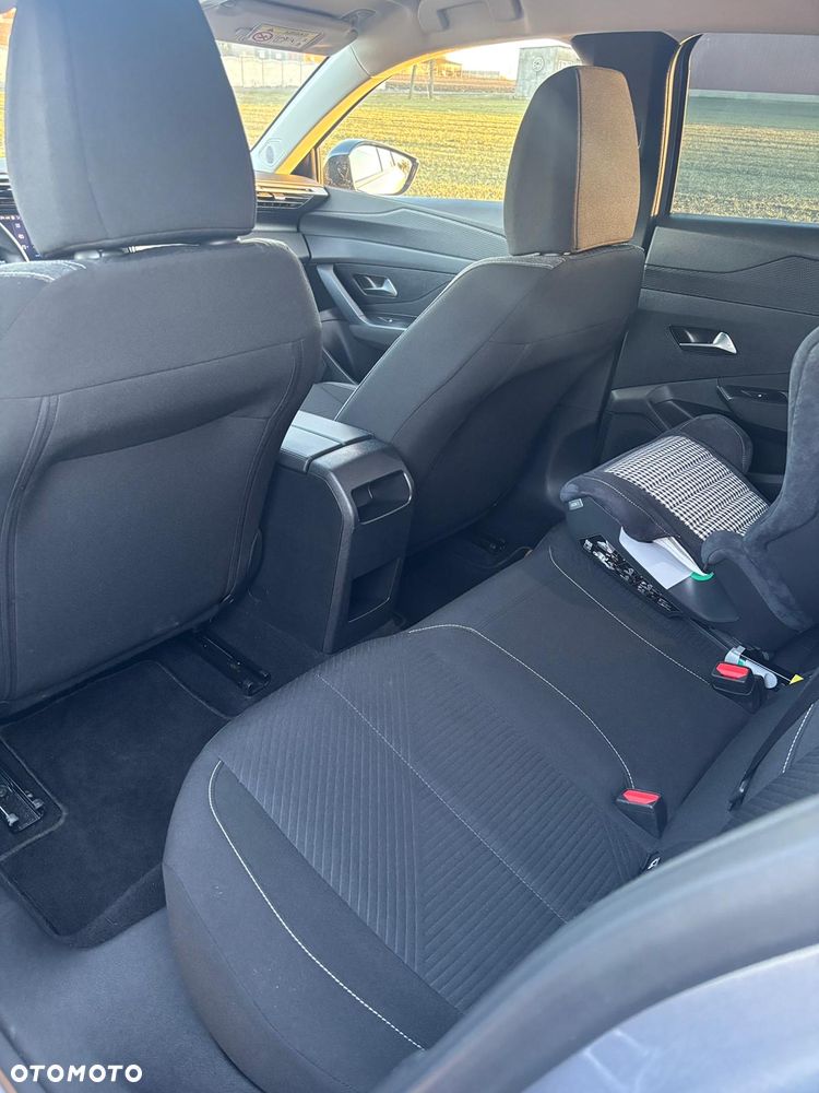 Peugeot 308 BlueHDi 130 EAT8 Style - 26