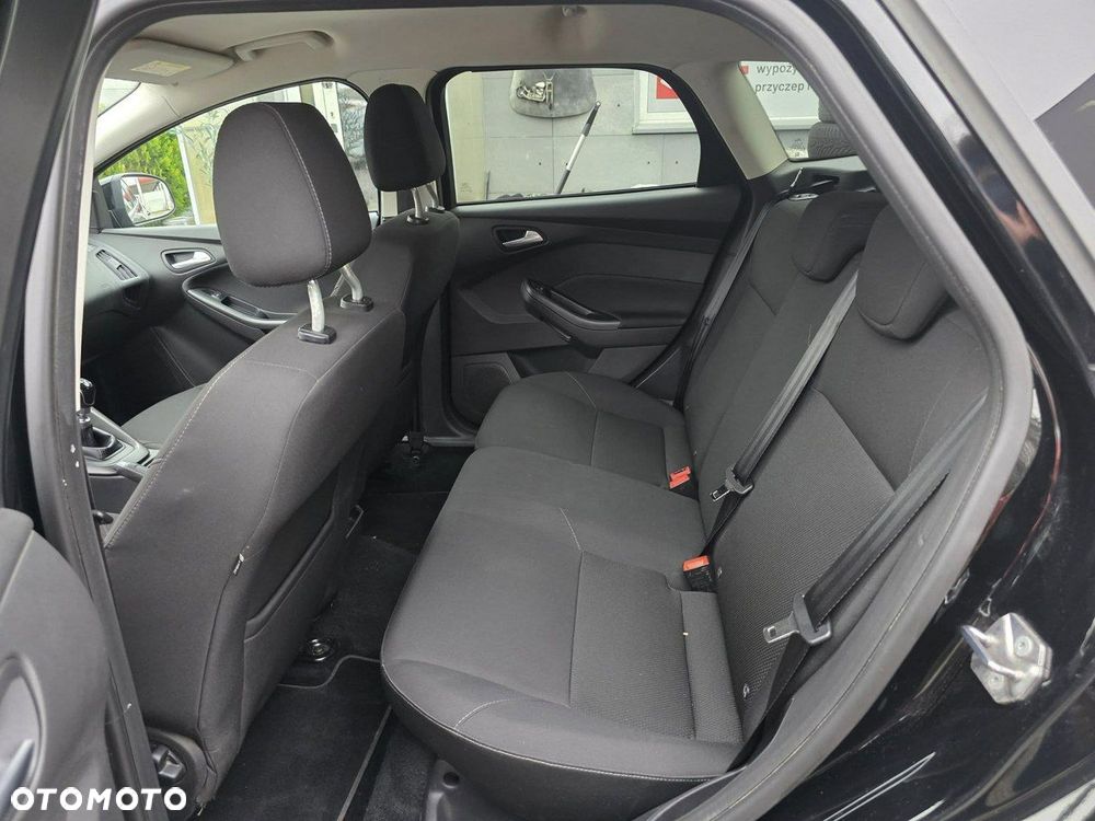 Ford Focus 1.0 EcoBoost Gold X (Edition) - 32