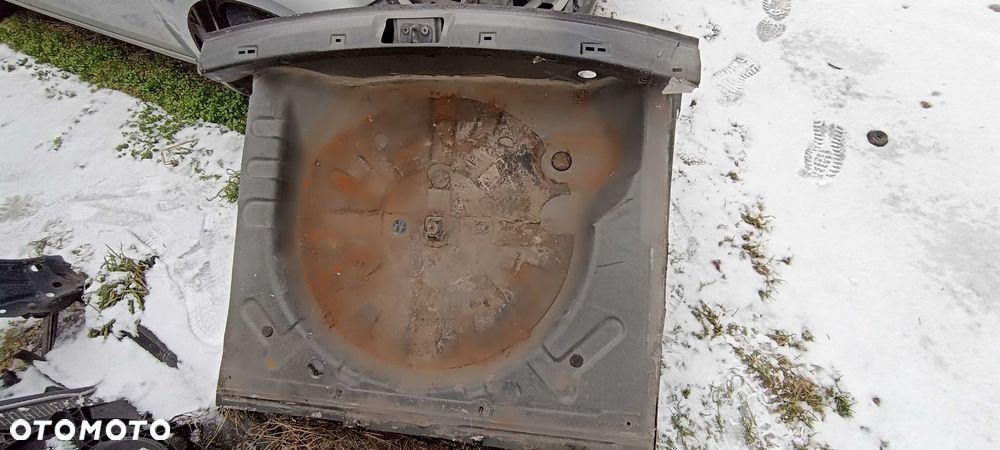 wanna pas tył wzmocnienie nissan qashqai j10 - 2