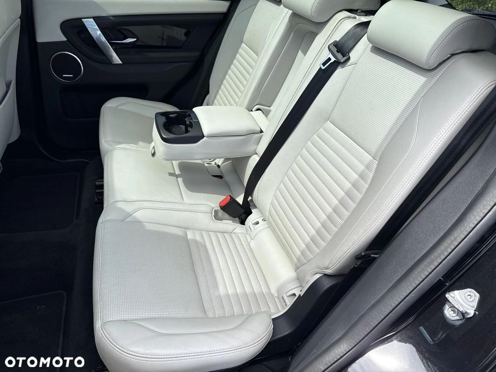Land Rover Discovery Sport 2.0 P200 mHEV HSE - 20