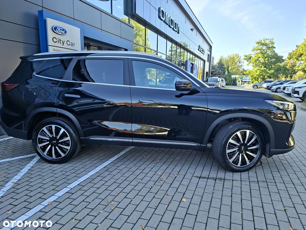 Chery Tiggo 8 1.5 T-GDI Super Hybrid Comfort DCT - 8