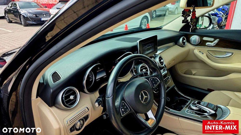 Mercedes-Benz Klasa C - 26