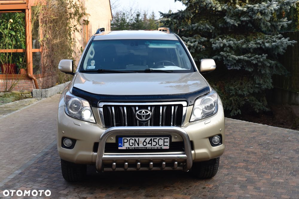 Toyota Land Cruiser LC 3.0 D-4D Prestige - 1