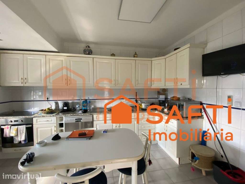 Vende T3 Duplex panorâmico 2 entradas - 359 000€ em Viseu - Grande imagem: 4/20