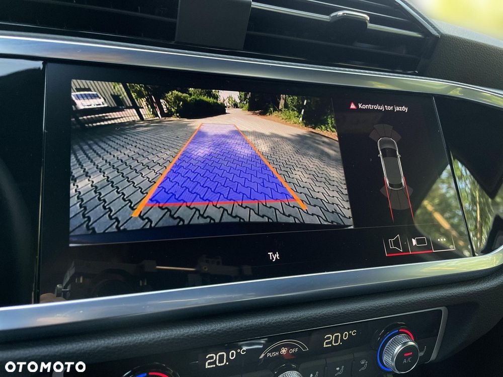 Audi Q3 - 21