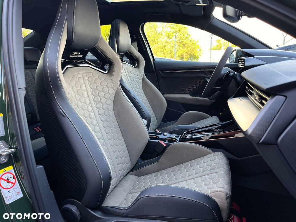Audi RS3 Limousine - 27