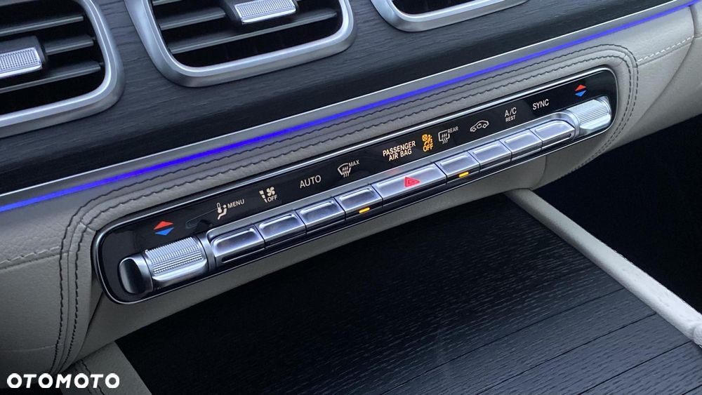 Mercedes-Benz GLE - 15