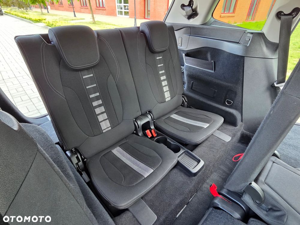 BMW Seria 2 218d Sport-Aut Sport Line - 36