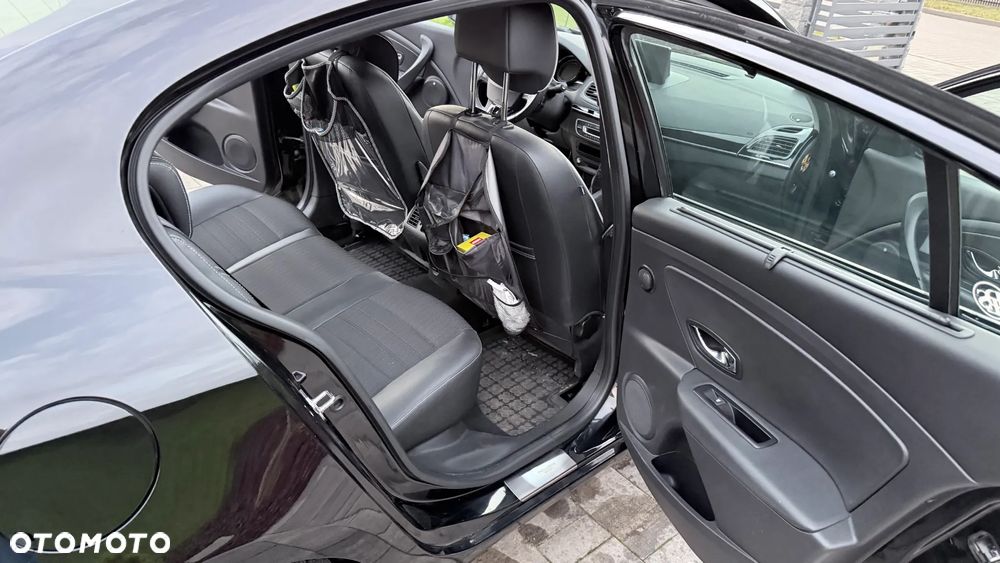 Renault Fluence 1.6 16V Zen - 3