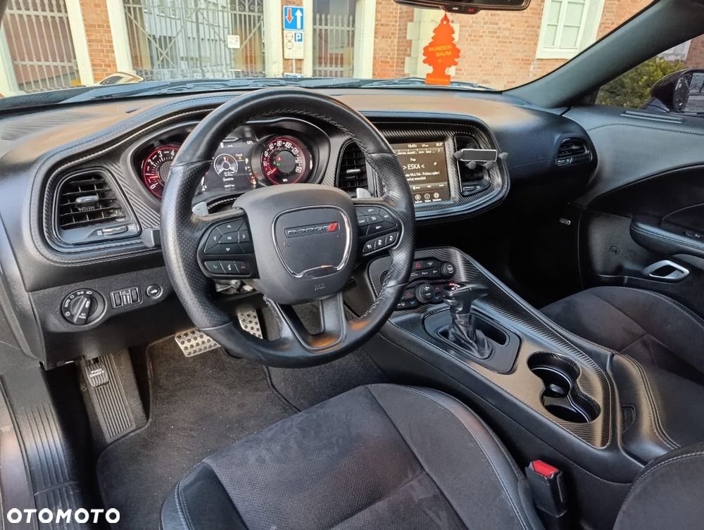 Dodge Challenger 3.6 GT AWD - 11
