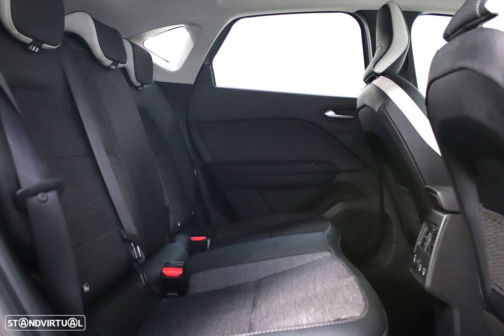 Renault Captur 1.0 TCe Techno Bi-Fuel - 23