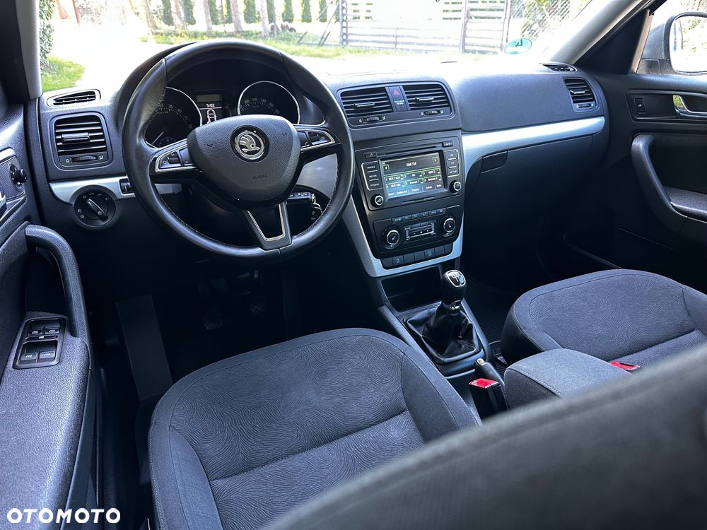 Skoda Yeti 2.0 TDI Joy - 23