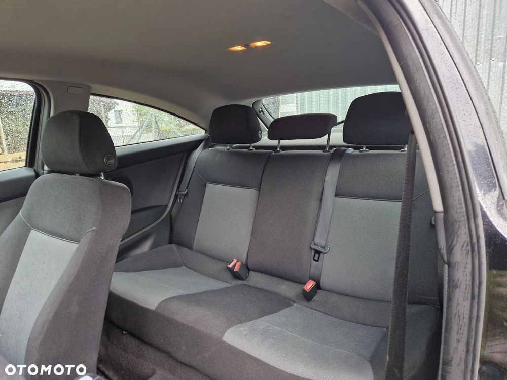 Opel Astra - 17