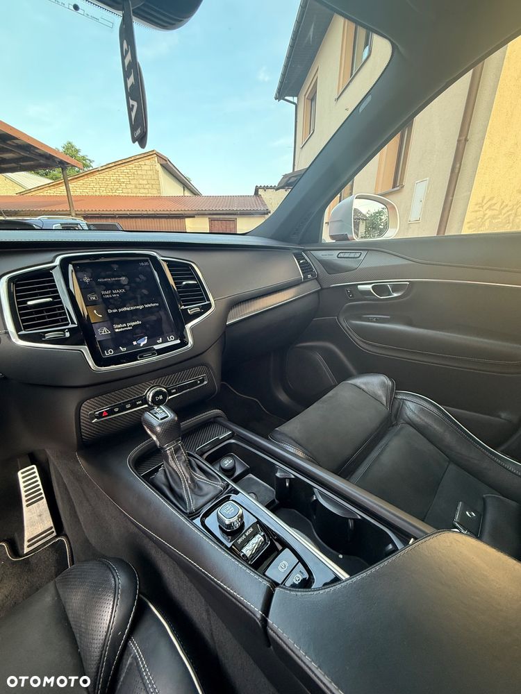 Volvo XC 90 T6 AWD R-Design 7os - 17
