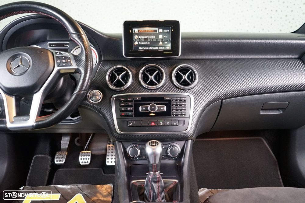 Mercedes-Benz A 180 d AMG Line - 25