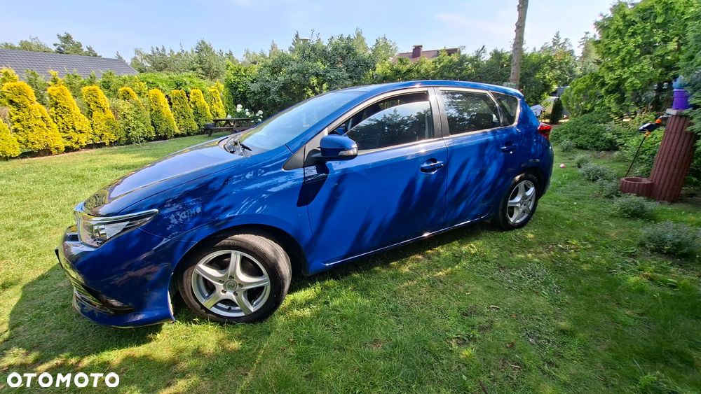 Toyota Auris 1.33 VVT-i - 4