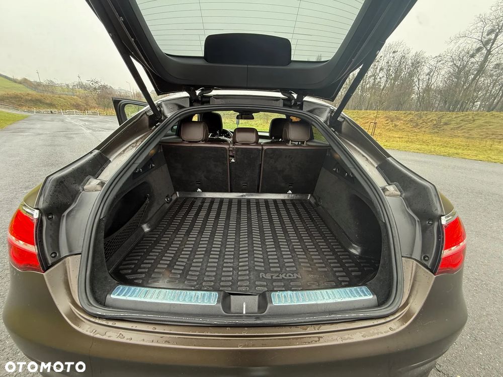 Mercedes-Benz GLC - 20