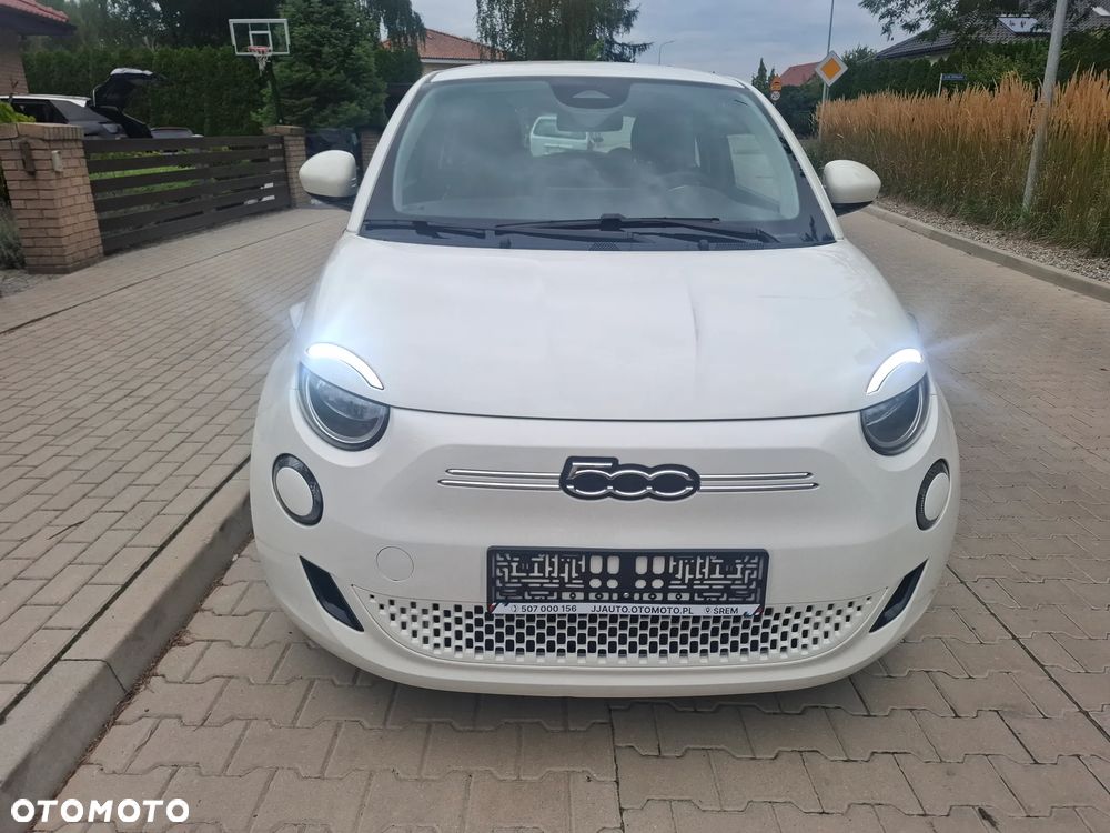 Fiat 500e - 13