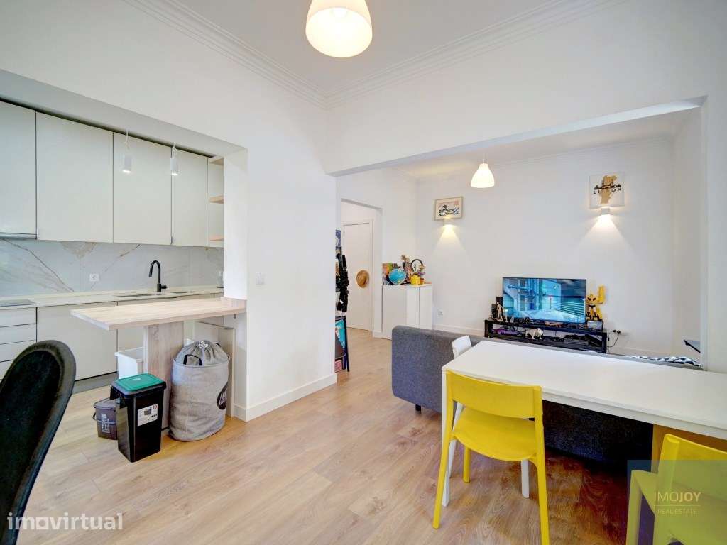 Apartamento T3 em São Pedro do Estoril - Grande imagem: 4/24