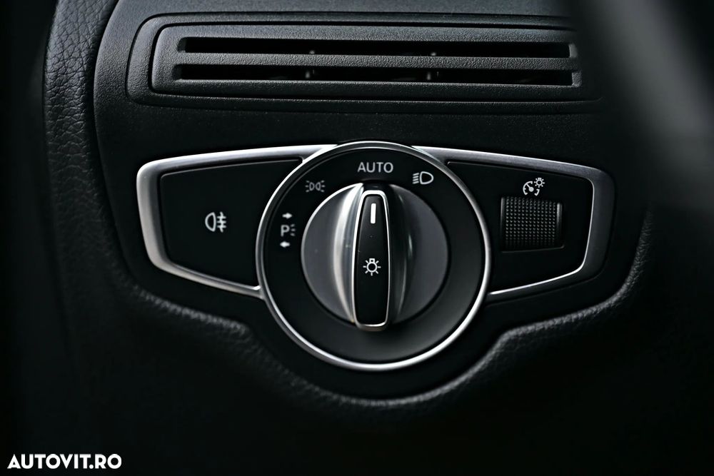 Mercedes-Benz GLC Coupe 200 MHEV - 11