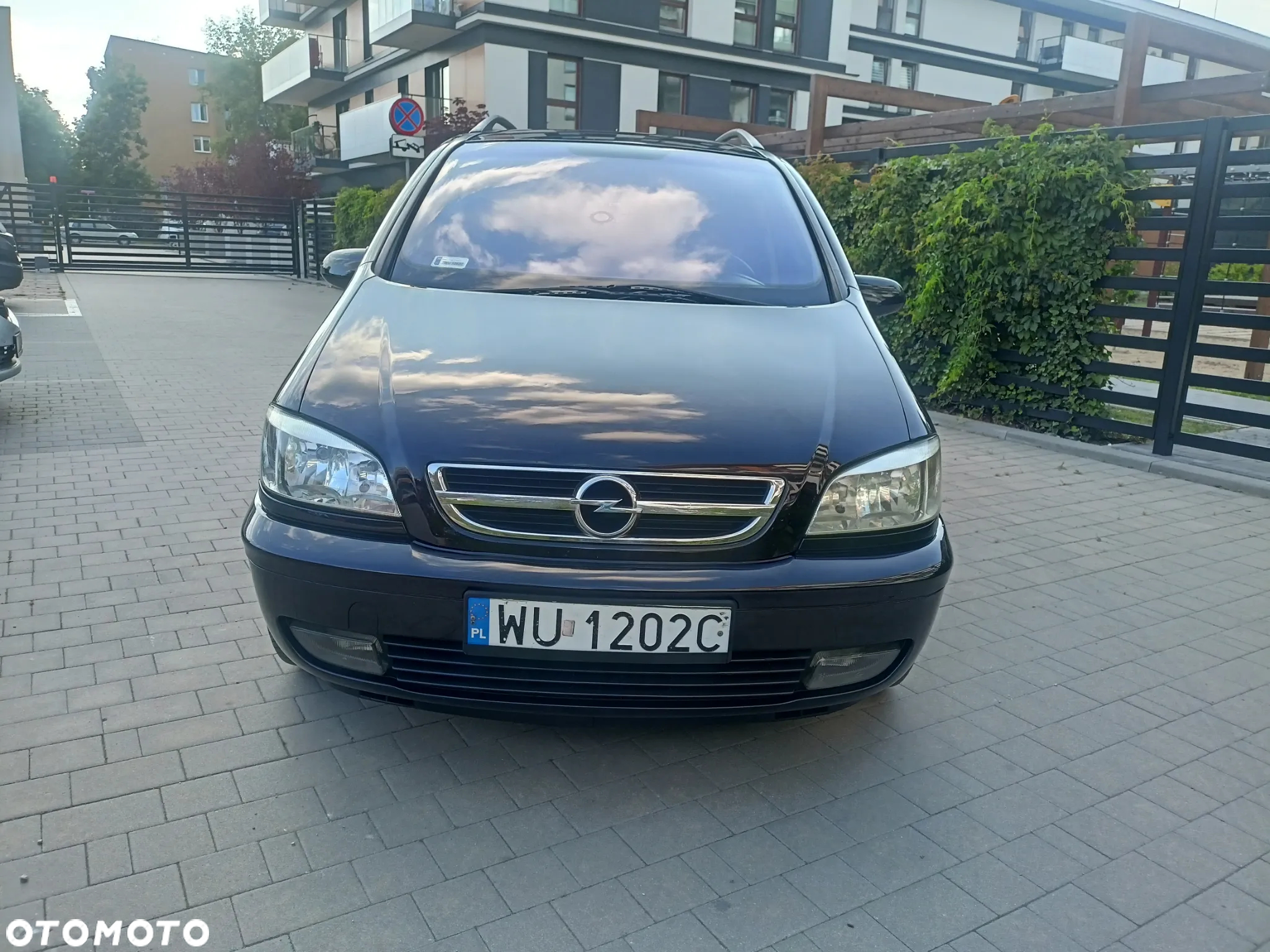 Opel Zafira 1.8 Executive - 7