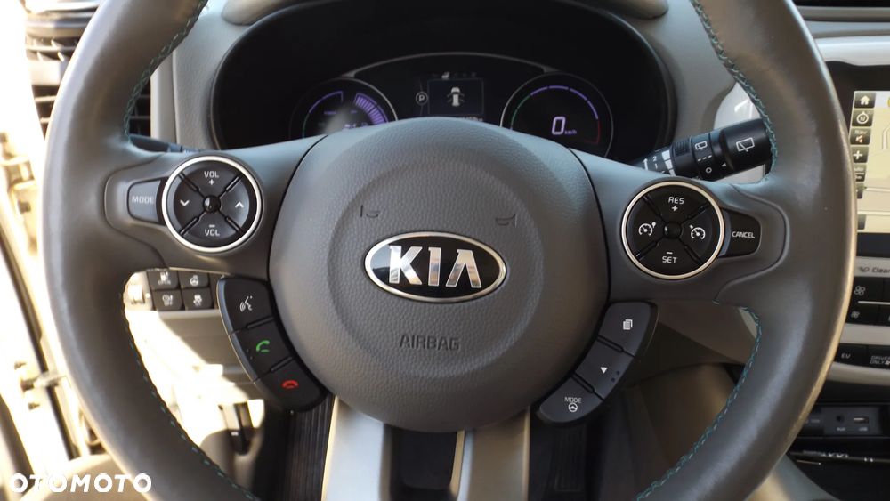 Kia Soul EV - 14