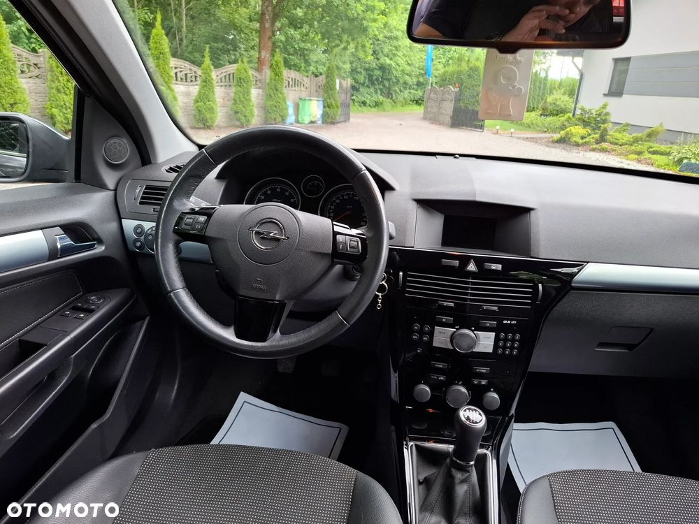Opel Astra 1.6 Cosmo - 16