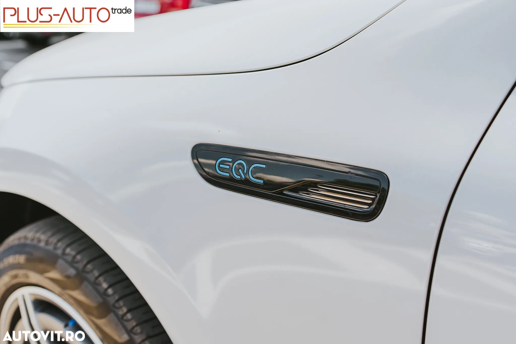 Mercedes-Benz EQC 400 4MATIC - 8
