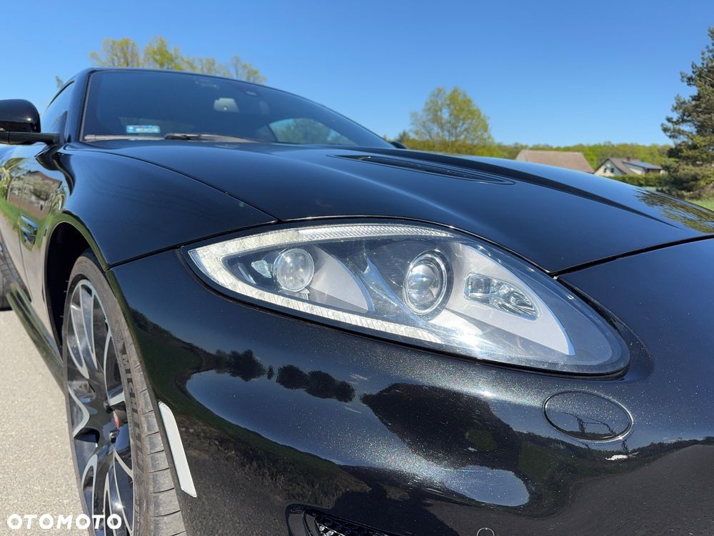 Jaguar XK - 9