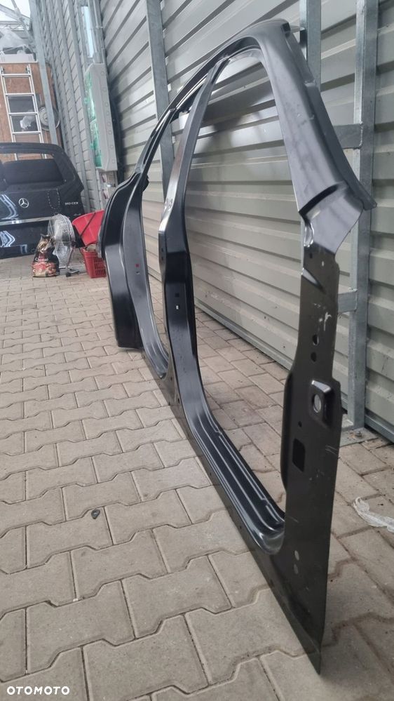 maserati levante słupek próg błotnik poszycie prawe prawy - 5