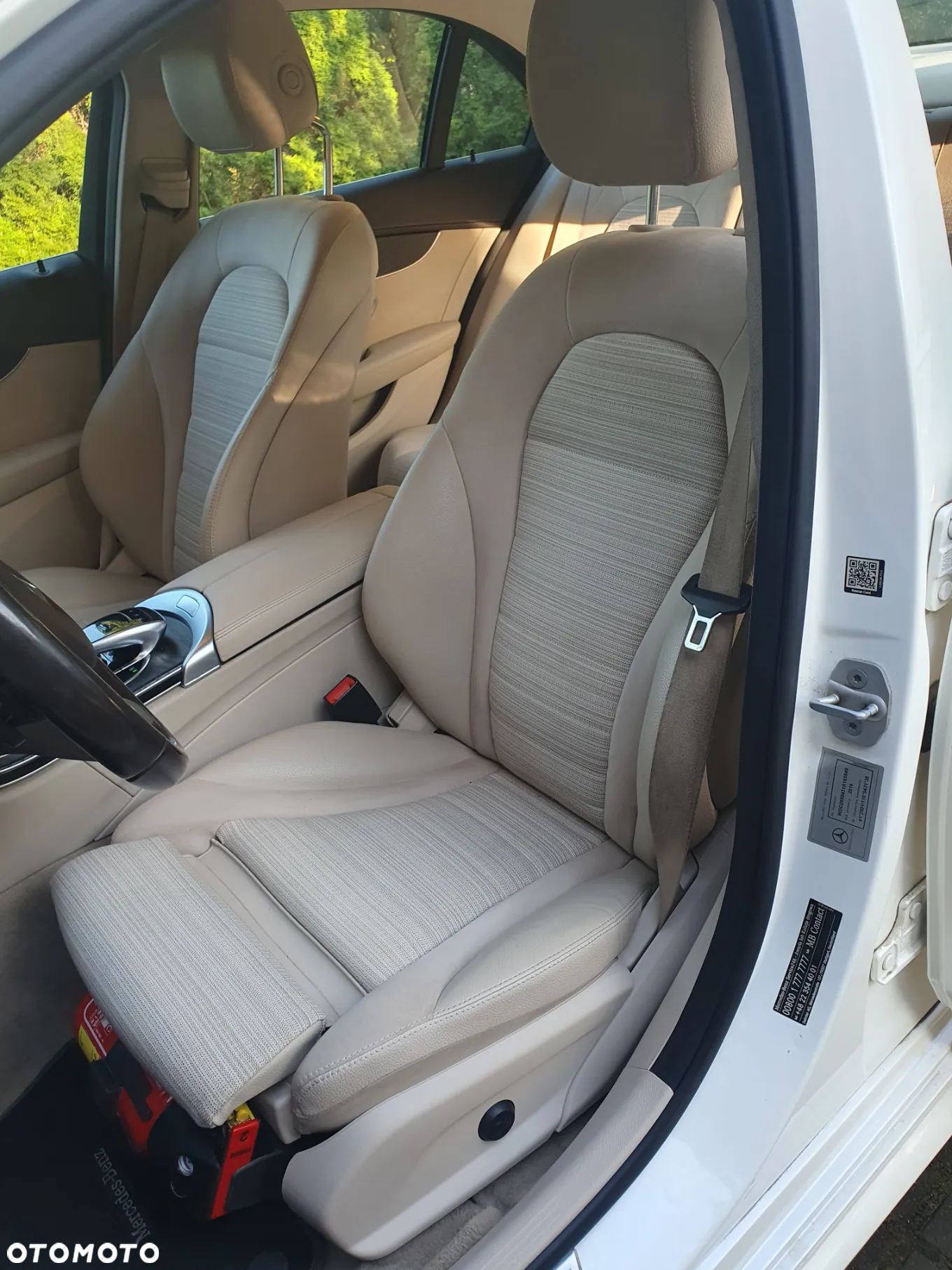 Mercedes-Benz Klasa C 200 4-Matic 7G-TRONIC - 17