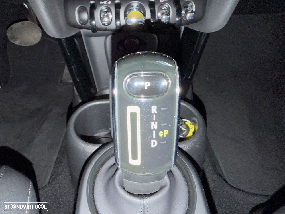 MINI 3 Portas Cooper SE - 28