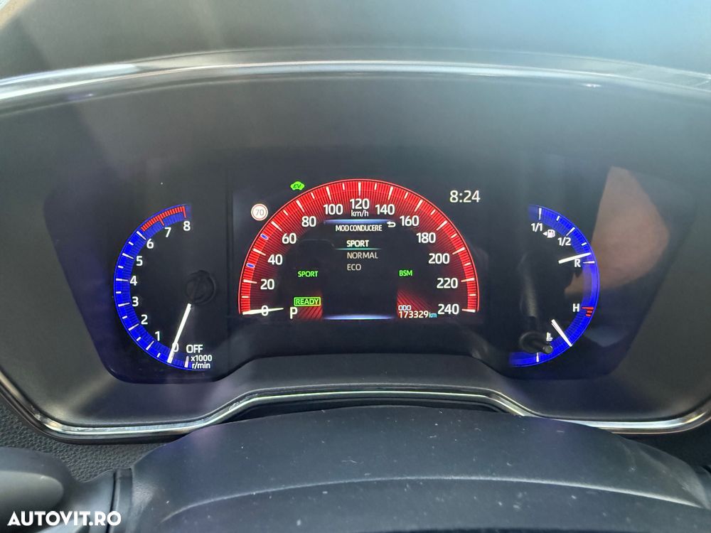 Toyota Corolla 2.0 HSD TS Exclusive Plus - 32