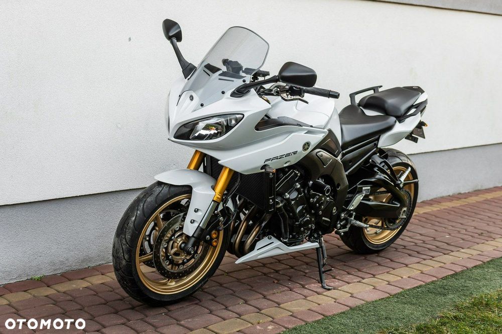 Yamaha FZ - 6