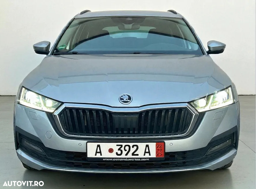 Skoda Octavia Combi 2.0 TDI Style - 14