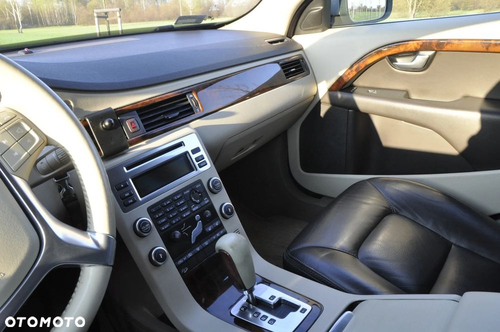 Volvo XC 70 T6 AWD Geartronic Summum - 32