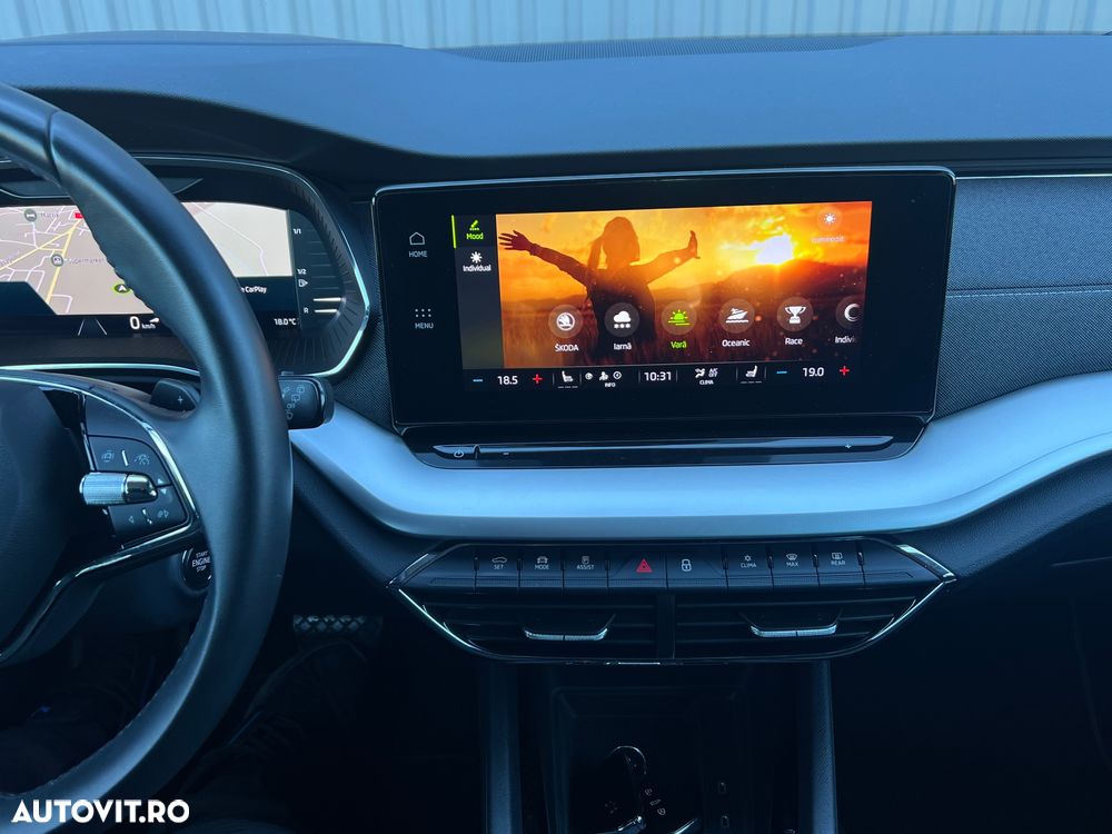 Skoda Octavia Combi 2.0 TDI DSG Exclusive - 18