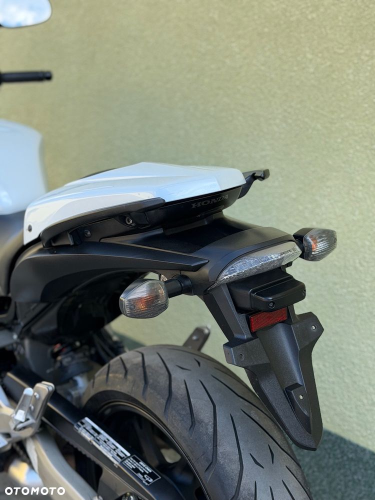 Honda Hornet - 19